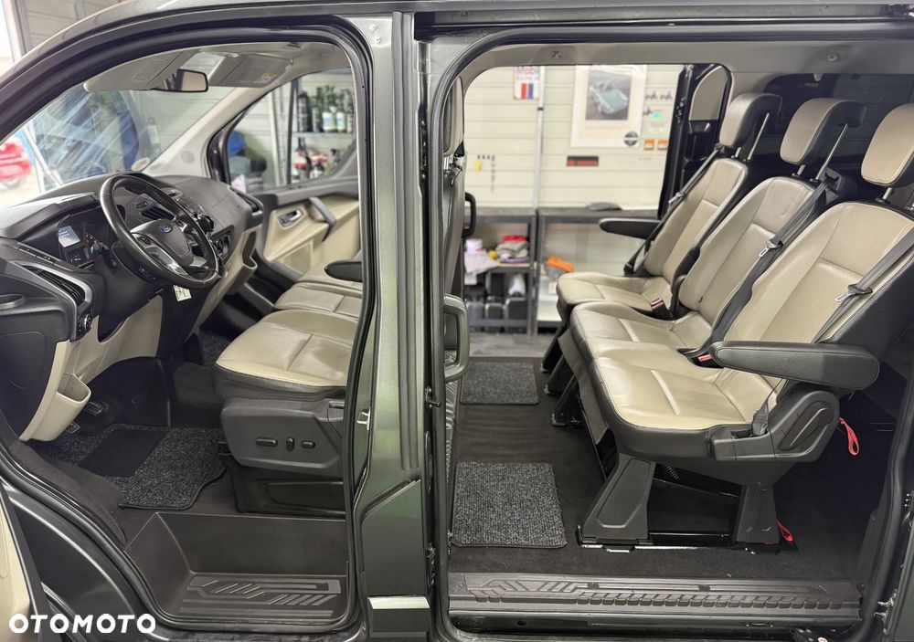 Ford Tourneo Custom 310 L2H1 VA Titanium - 14