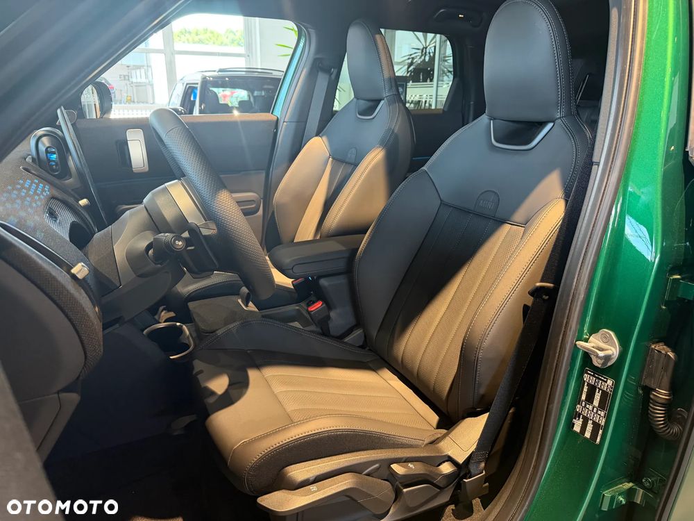 MINI Countryman C mHEV Linia Favoured - 12