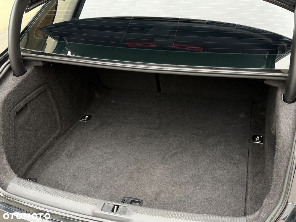 Audi A4 Limousine 2.0 TDI DPF S line Sportpaket (plus) - 34