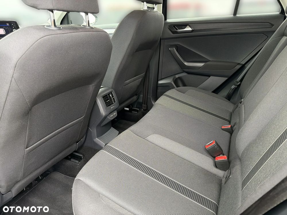 Volkswagen T-Roc 1.5 TSI Life - 13