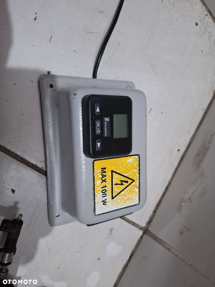 Ogrzewanie postojowe WEBASTO Eberspacher Airtronic D2 12V 2,2 KW 2018 rok  zdemontowane z Renault Master III - 3