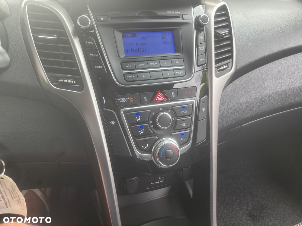 Hyundai i30 1.4 Classic + - 14