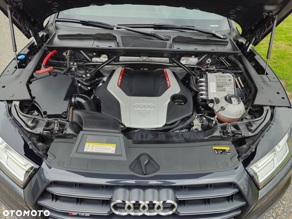 Audi SQ5 - 25