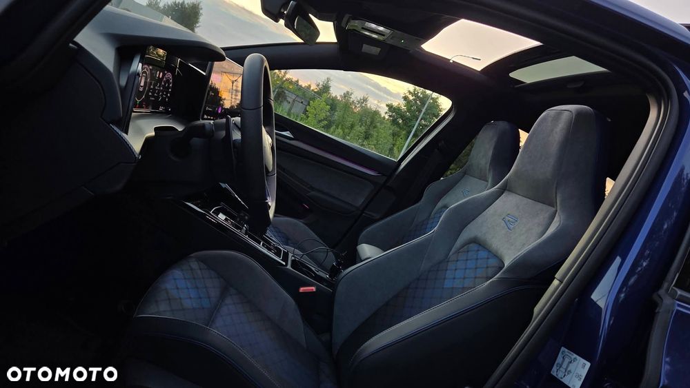 Volkswagen Golf 2.0 TSI OPF 4Motion DSG R Black Edition - 10