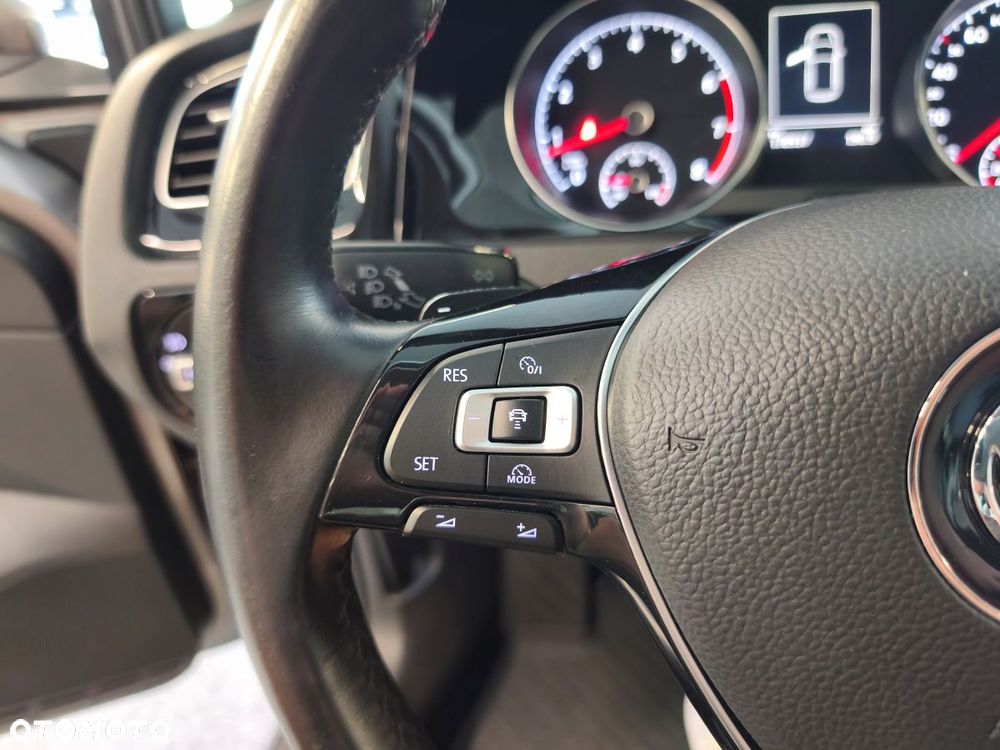Volkswagen Golf 1.4 TSI BlueMotion Technology DSG Highline - 14
