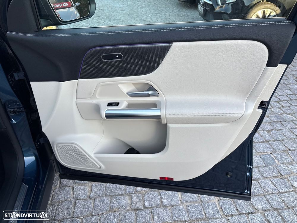 Mercedes-Benz EQA 250 Progressive - 30