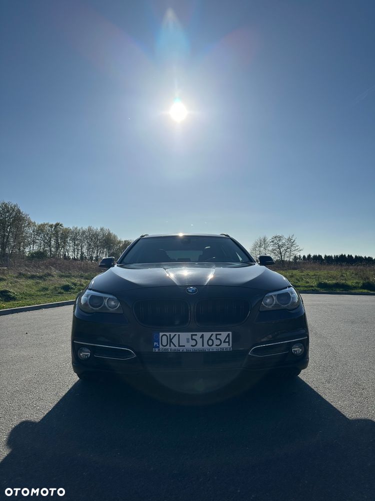 BMW Seria 5 525d xDrive Luxury Line - 6
