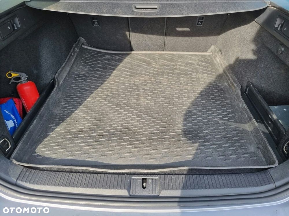 Volkswagen Passat Variant 1.5 TSI EVO Essence - 26