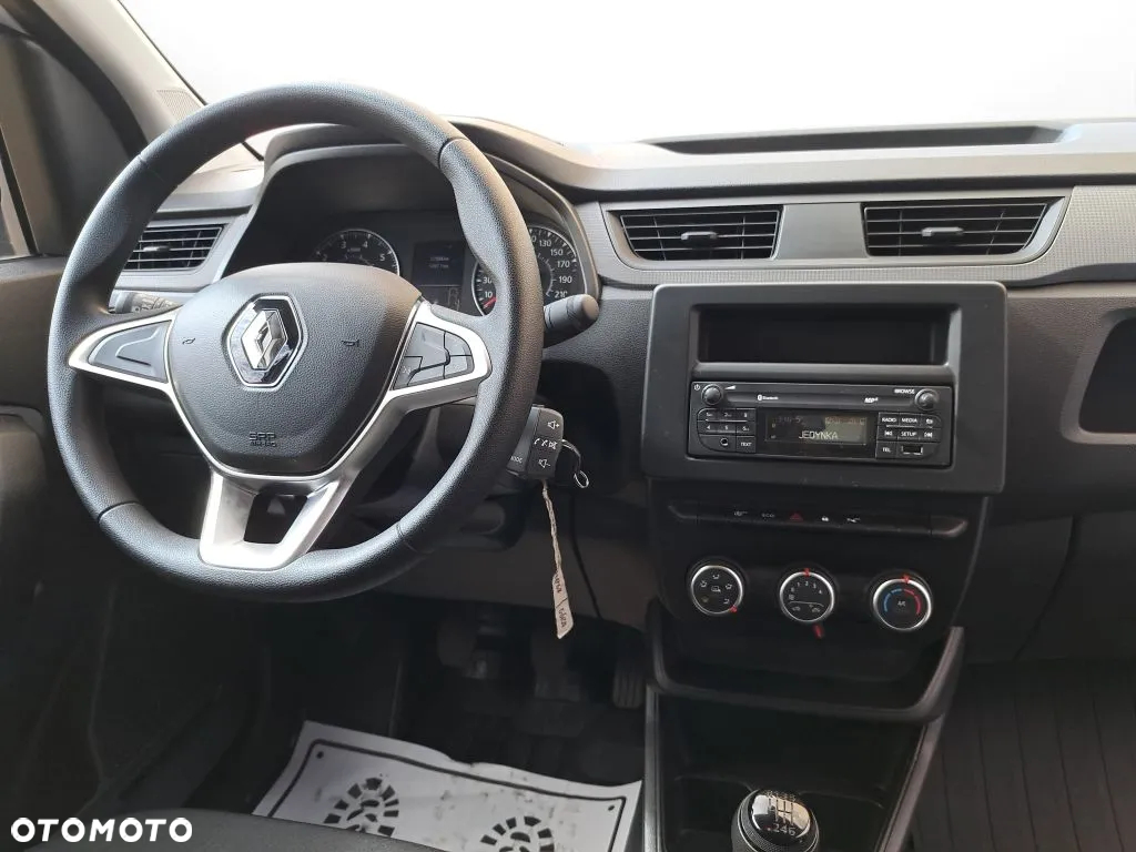 Renault Express - 13
