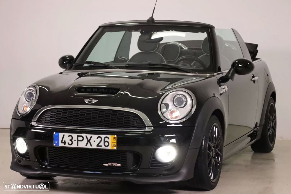 MINI Cabrio John Cooper Works Auto - 13
