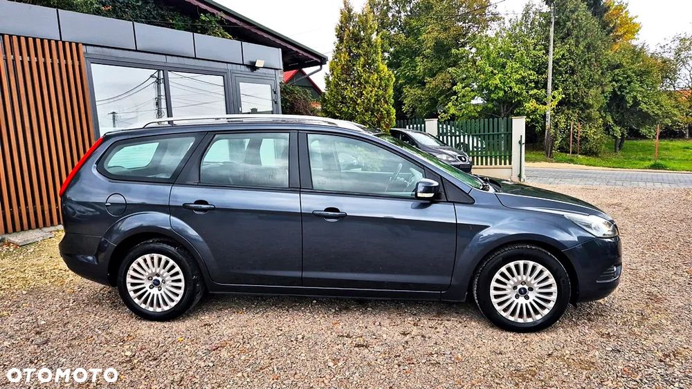 Ford Focus - 11