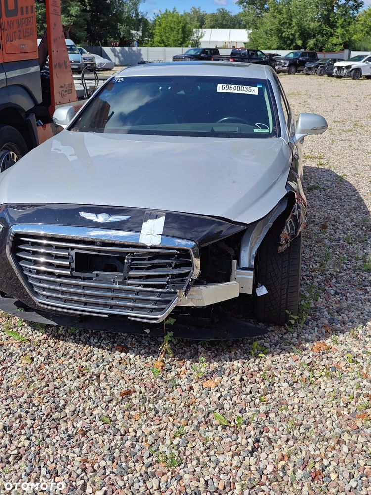 Genesis G90 - 2