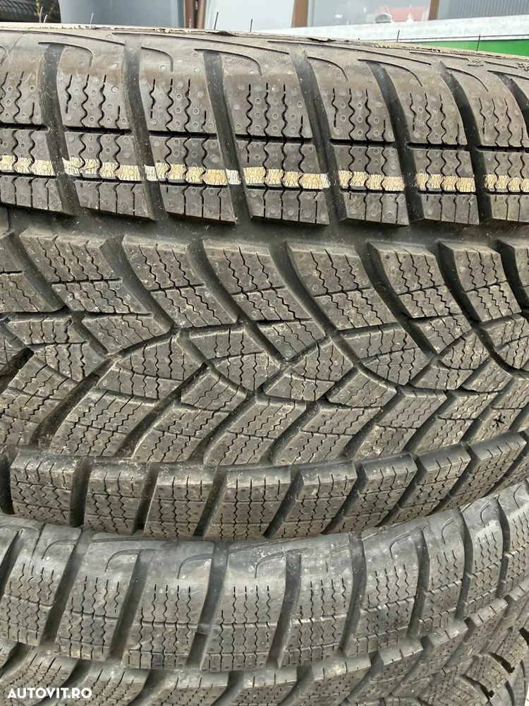 215/55/18, 215 55 R18 iarna Goodyear - 2