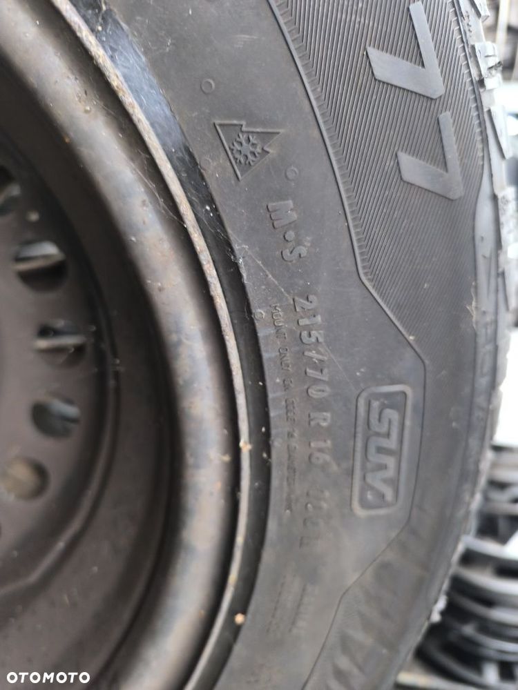 Koła zimowe 16 Opel Antara Chevrolet Captiva  215/70R16  Uniroyal - 7