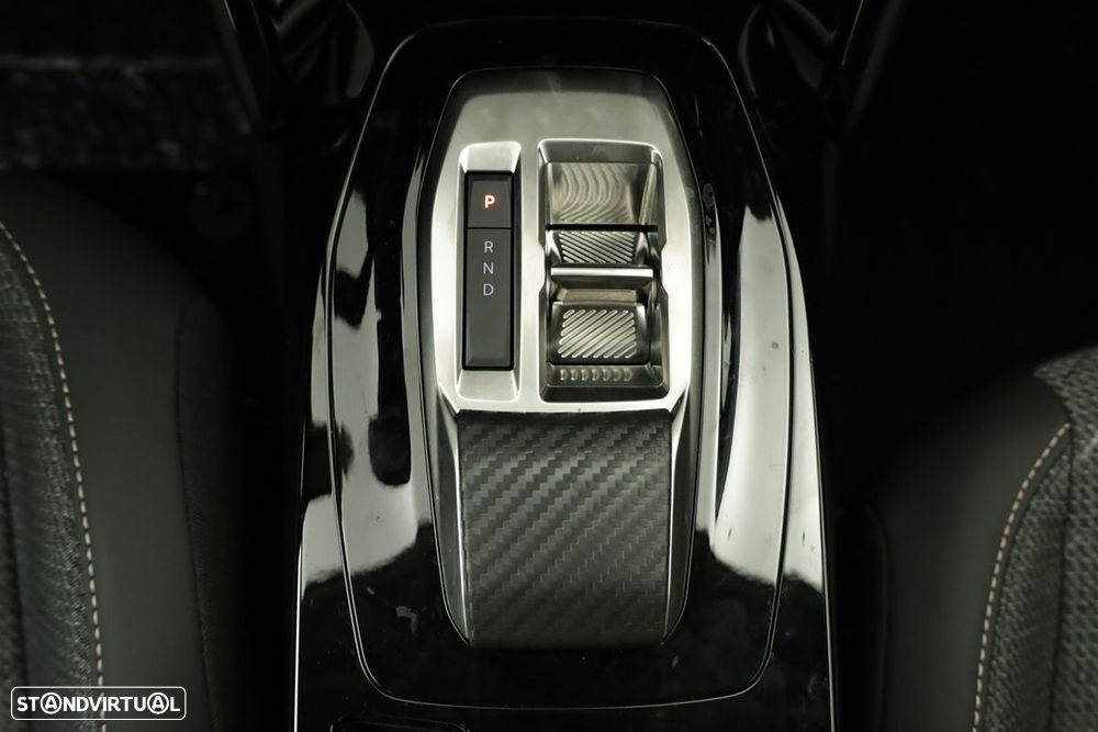 Peugeot 208 1.2 Hybrid Allure e-DCS6 - 14