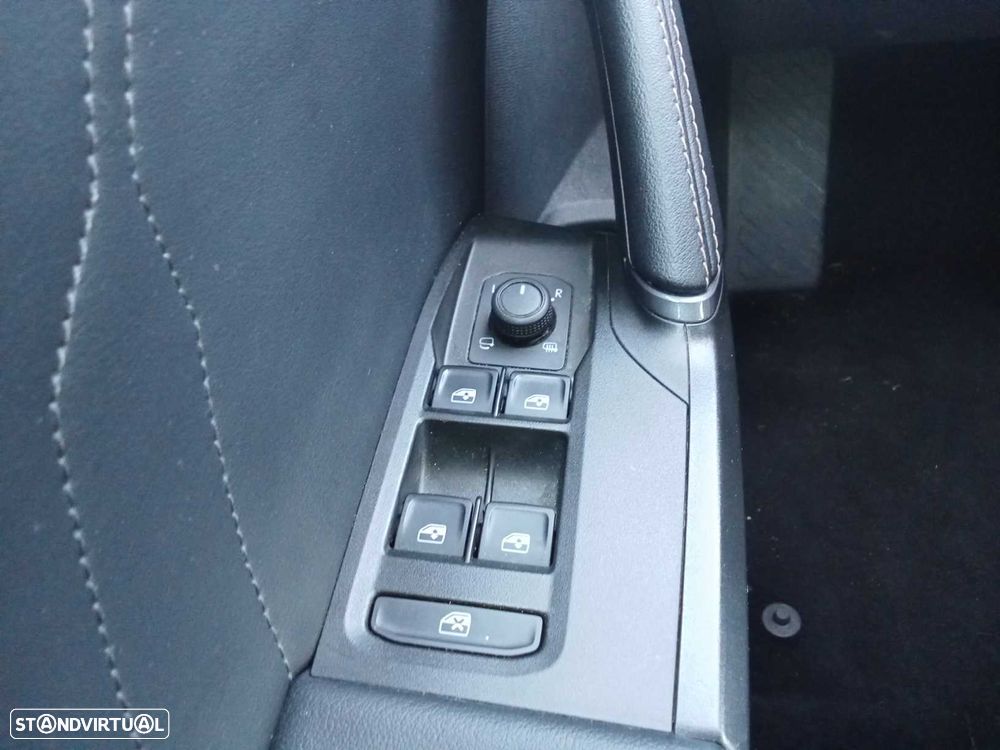 Cupra Formentor 1.4 e-Hybrid DSG - 18