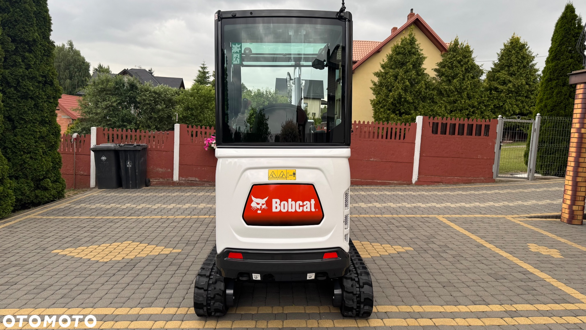 Bobcat E19 / rok 2024 / liczba godzin 4 / kupiona u dealera w Polsce / stan NOWA / komplet 3 łyżek / skarpówka hydrauliczna / - 5