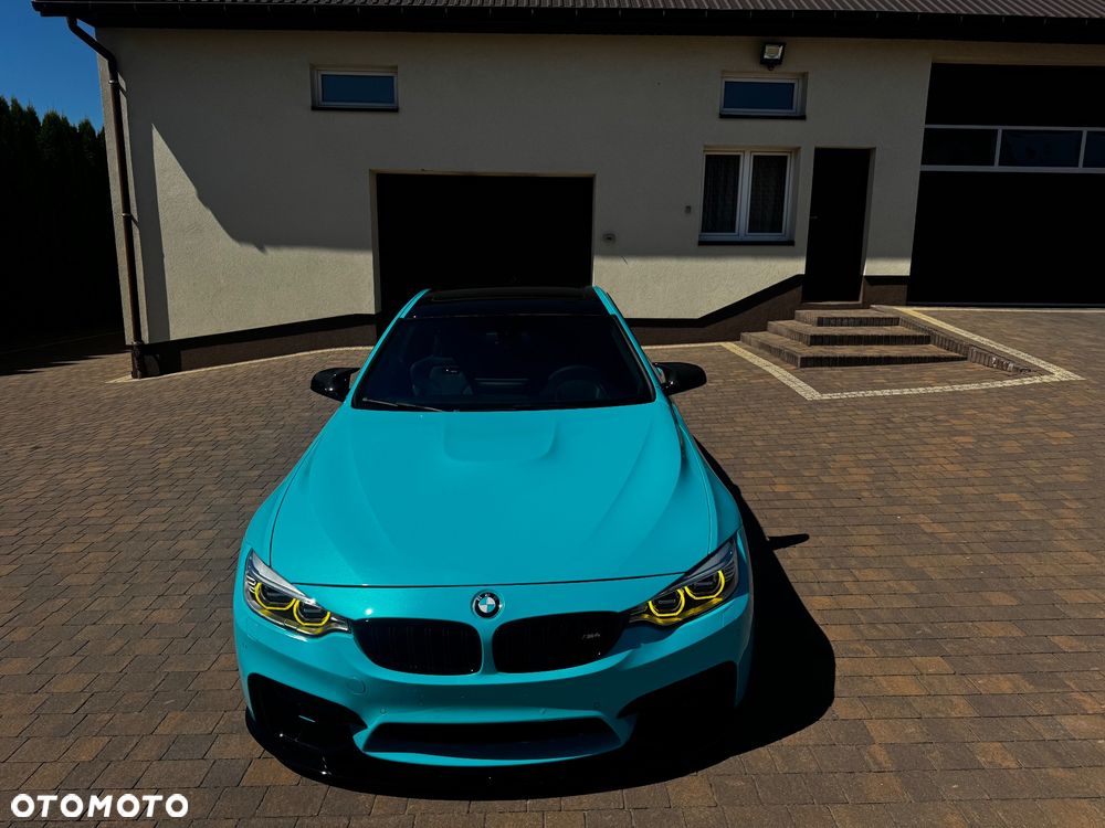 BMW M4 - 4