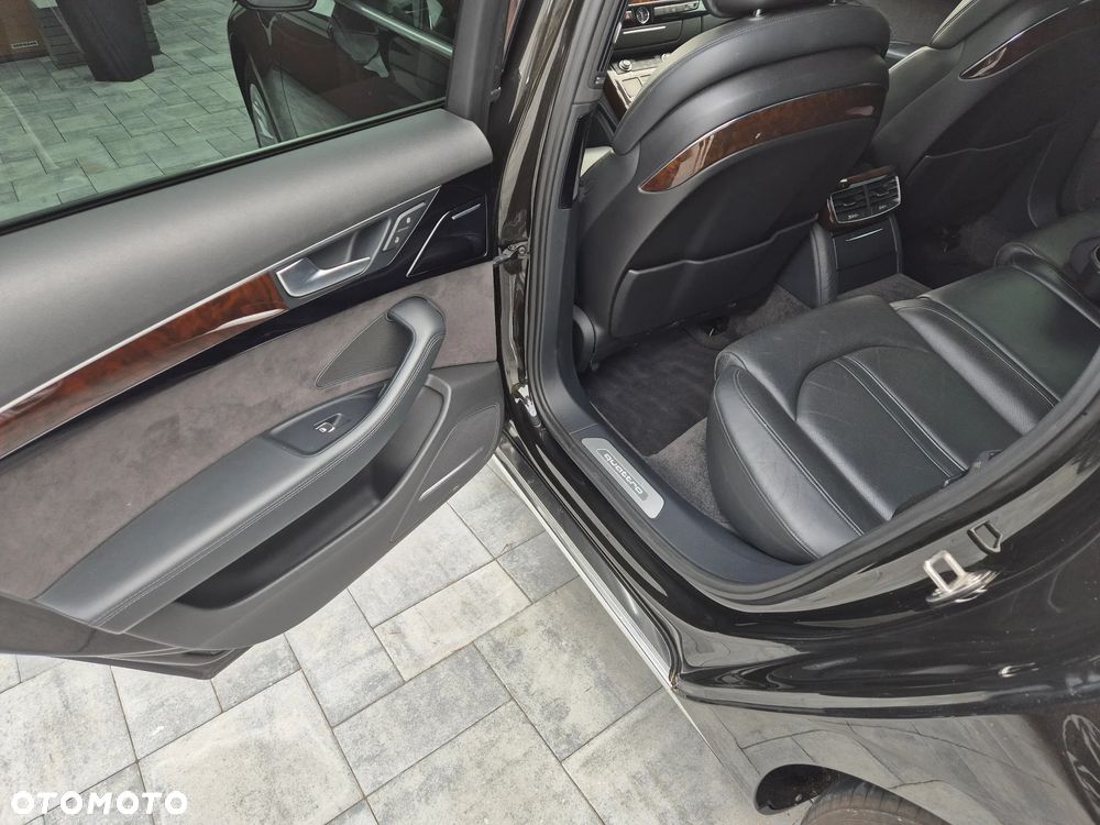 Audi A8 4.2 TDI clean diesel Quattro - 14