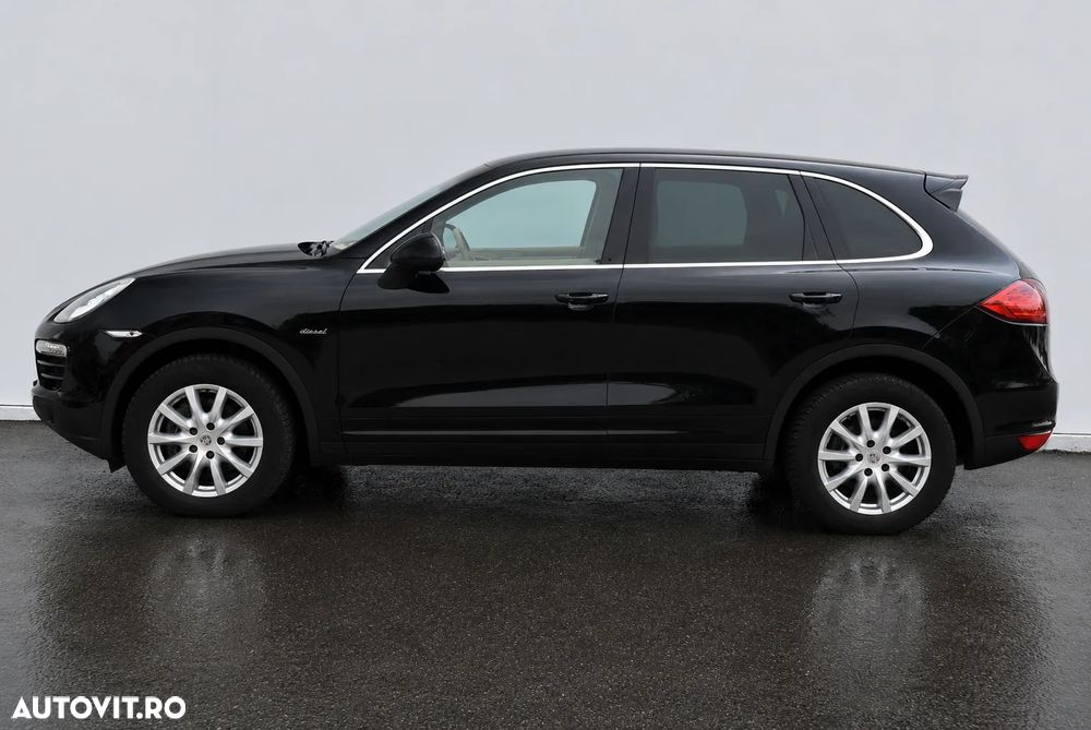Porsche Cayenne - 8