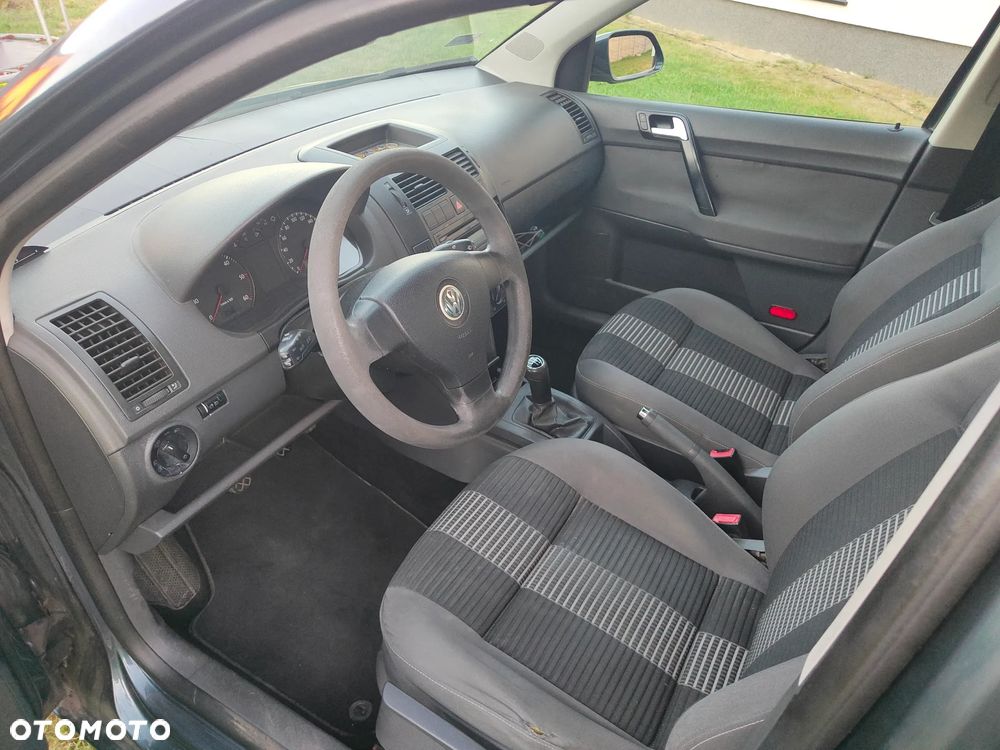 Volkswagen Polo 1.4 TDI Comfortline - 6