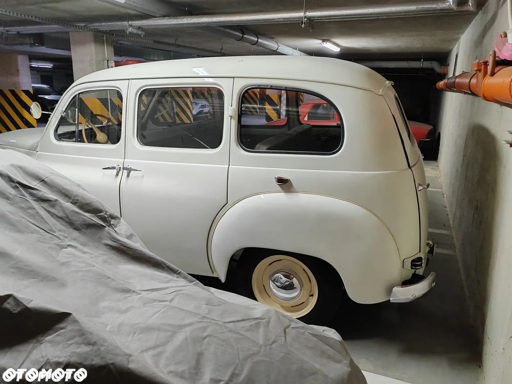 Renault Inny - 5