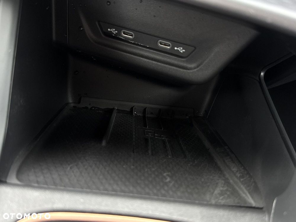 Cupra Terramar 1.5 eTSI mHEV DSG - 22