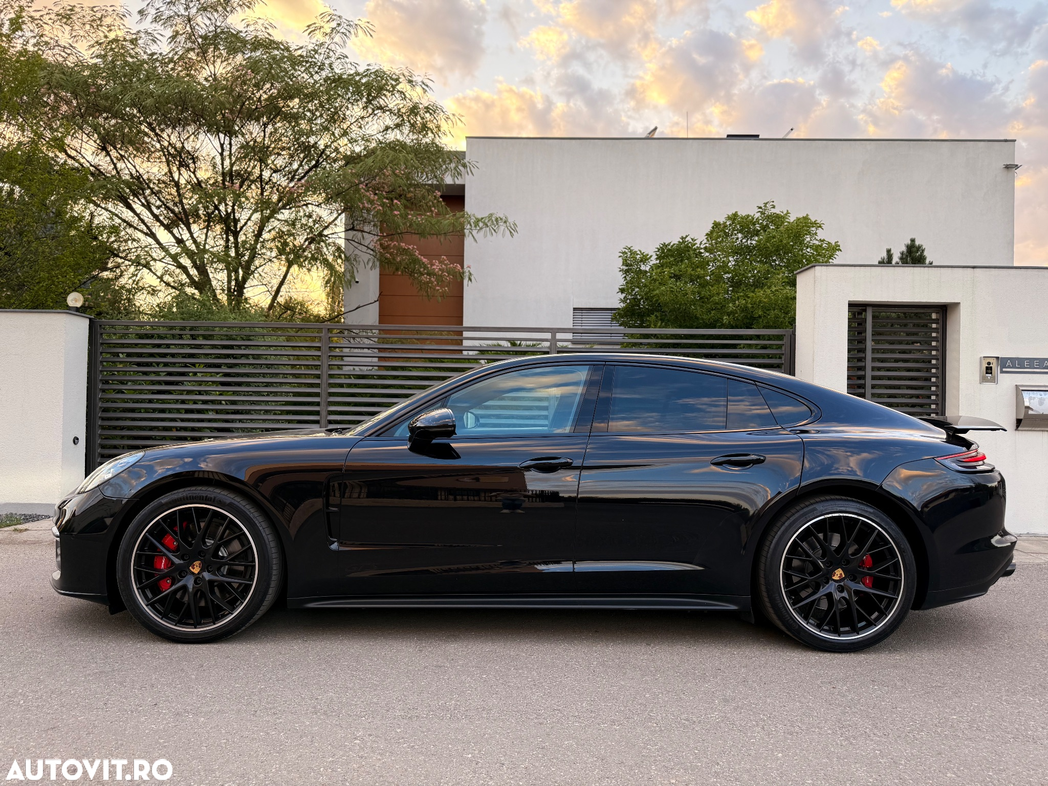 Porsche Panamera GTS - 5
