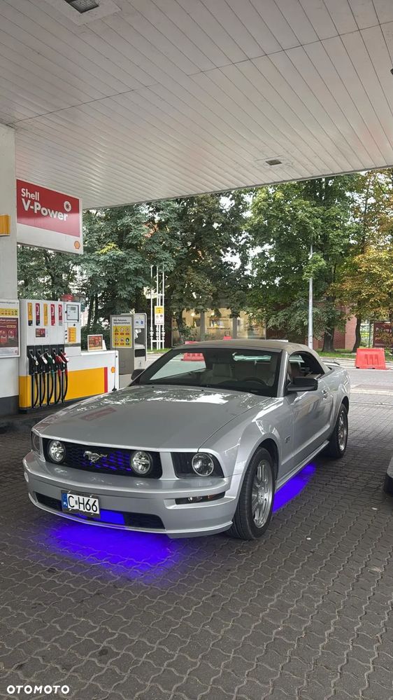 Ford Mustang - 21