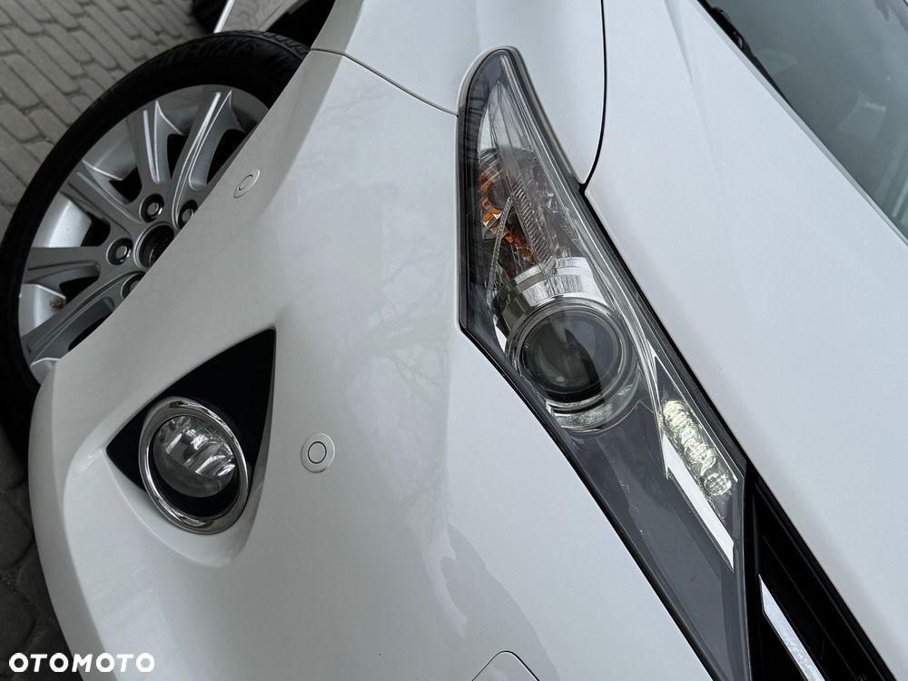 Toyota Auris 1.8 HSD Luna - 13