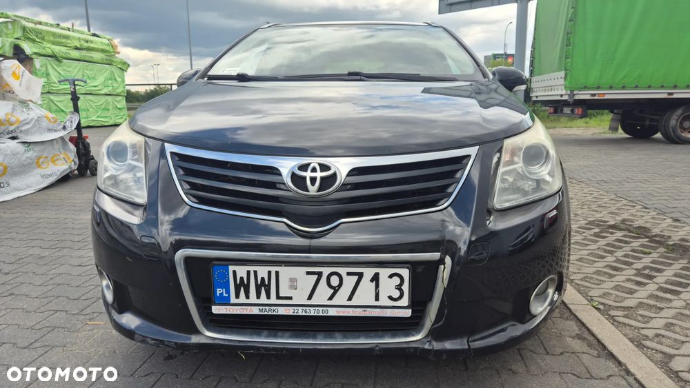 Toyota Avensis - 5