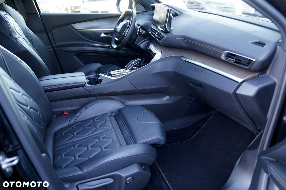 Peugeot 5008 - 25