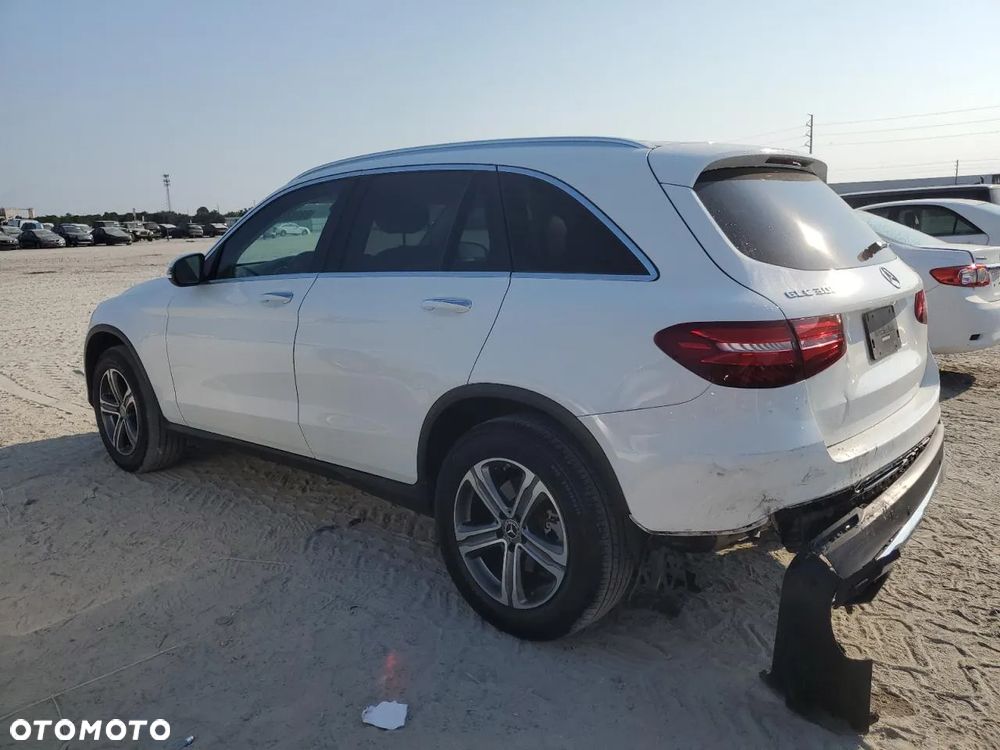 Mercedes-Benz GLC - 3