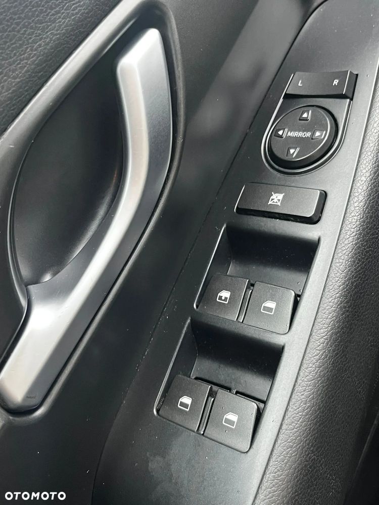 Hyundai i30 1.4 Classic + - 3