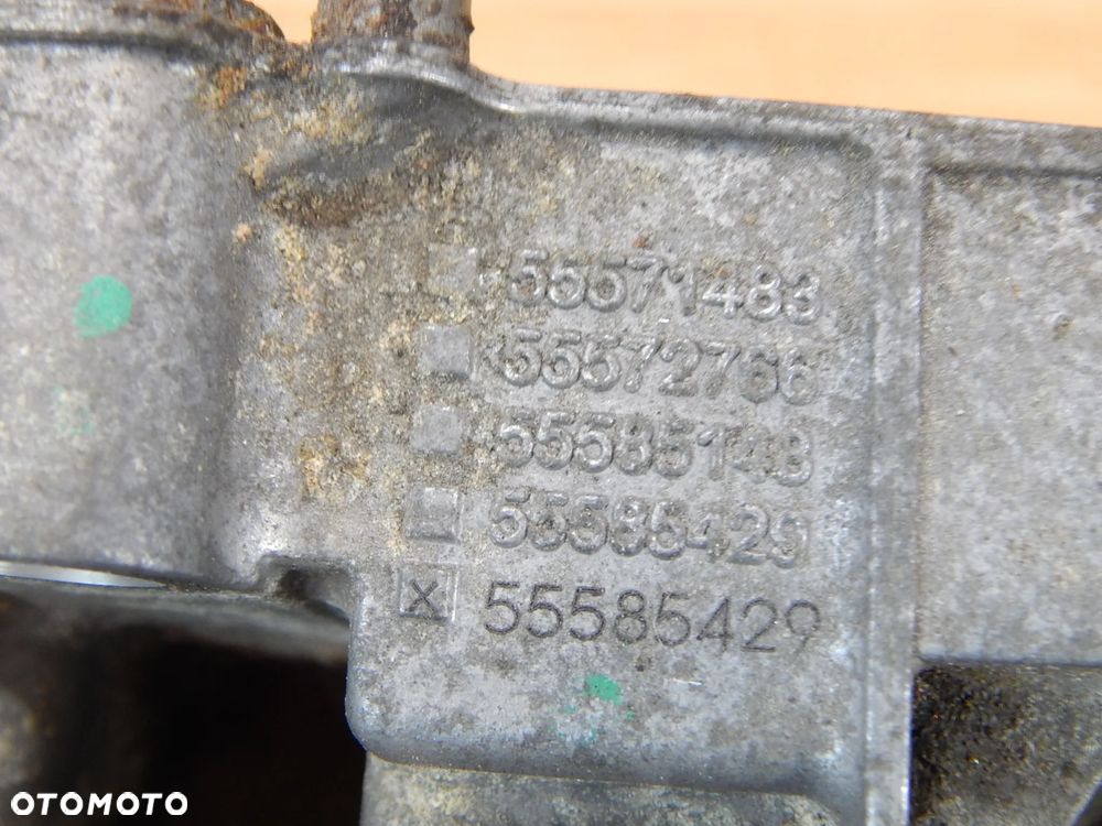 Podstawa filtra oleju pompa wody tłok krobowód 1.6 T LVP LWC Opel Insignia A 08-17 Astra zafira Łuków części - 8