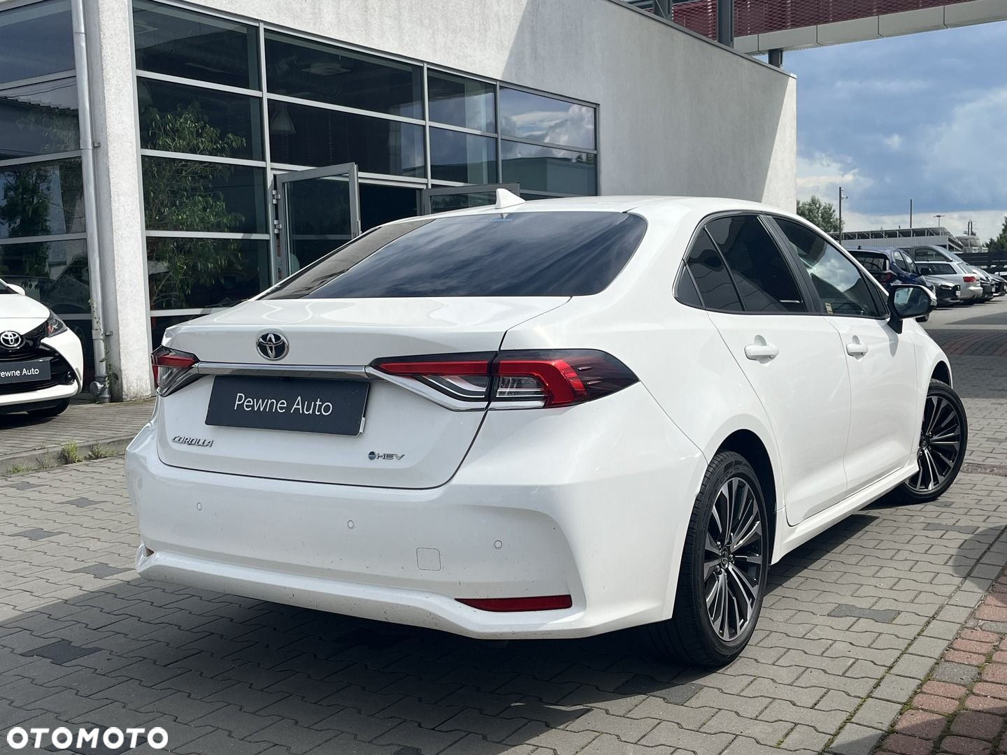 Toyota Corolla 1.8 Hybrid Style - 4