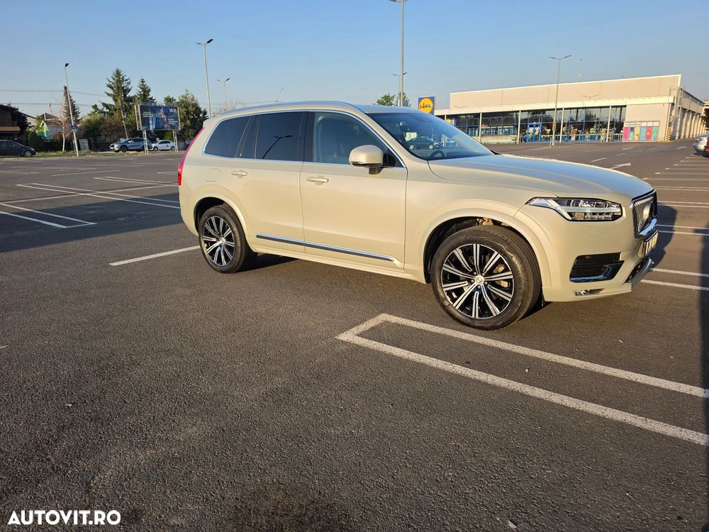 VOLVO XC90 2022