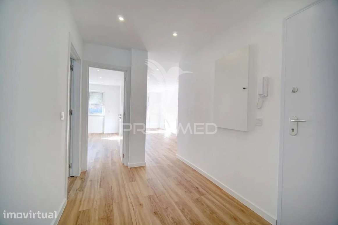 Apartamento T3 em Agualva-Cacém - Grande imagem: 2/9