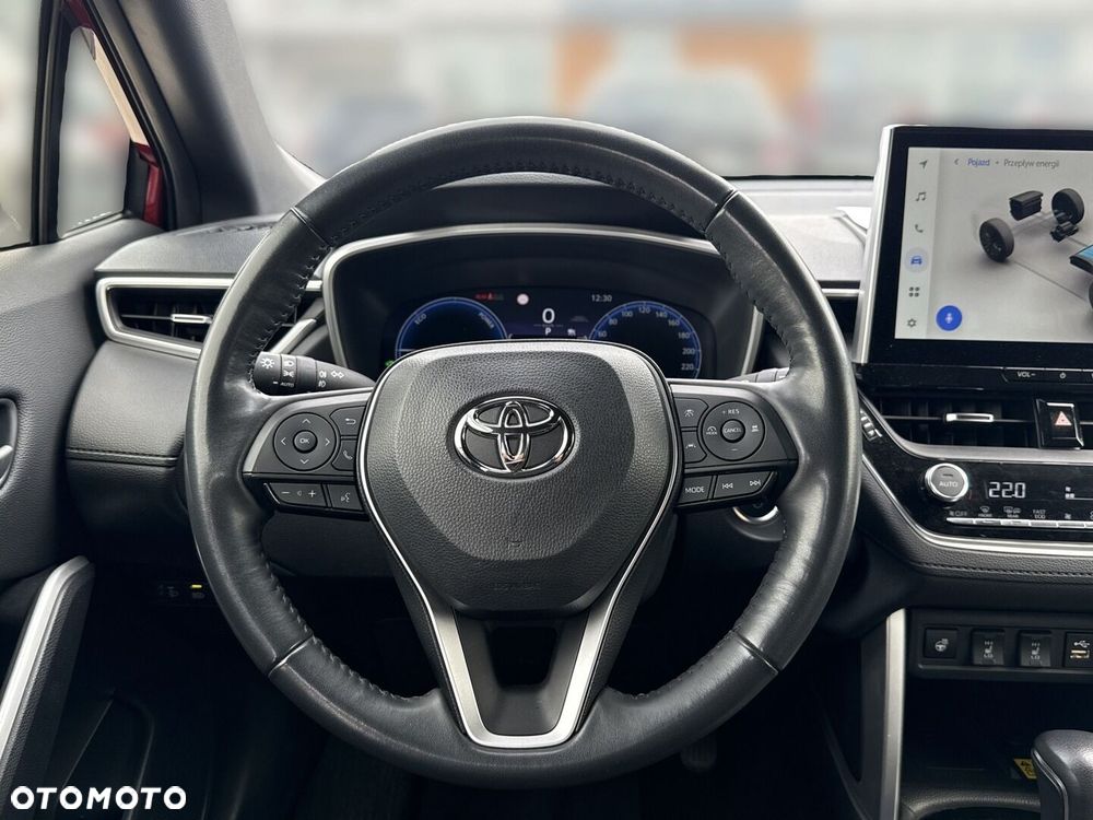 Toyota Corolla Cross - 12