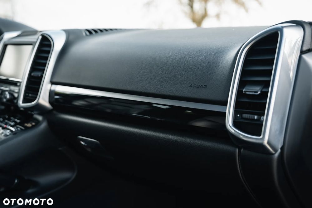 Porsche Cayenne S Diesel - 22