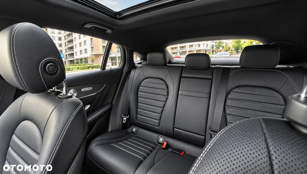 Mercedes-Benz GLC - 6