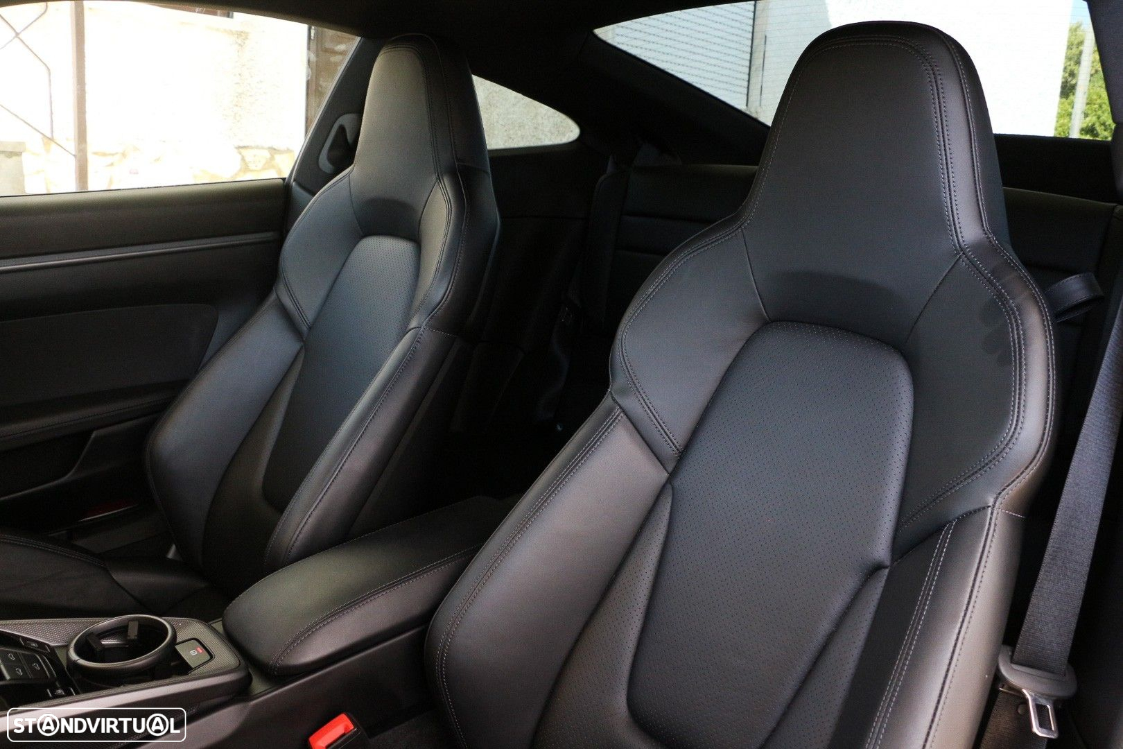 Porsche 911 (992) Carrera PDK - 29