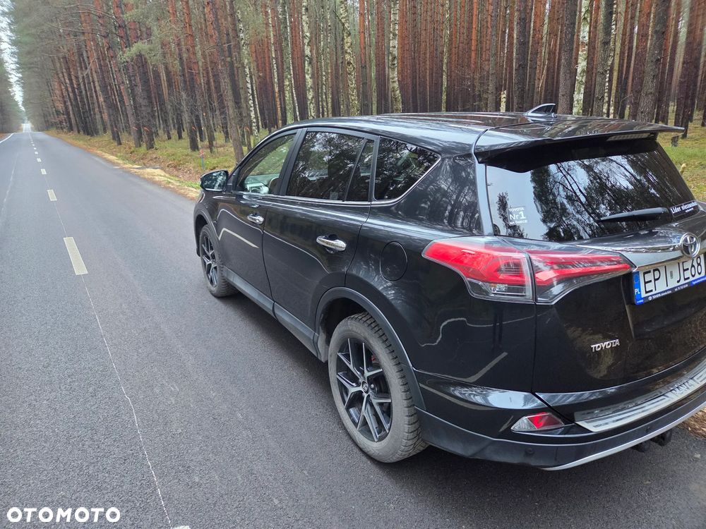 Toyota RAV4 2.0 D-4D Premium 4x2 - 4