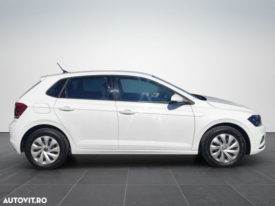 Volkswagen Polo - 7