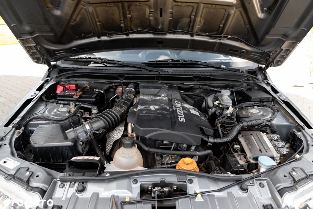 Suzuki Grand Vitara 1.9 DDiS Comfort+ DPF - 35