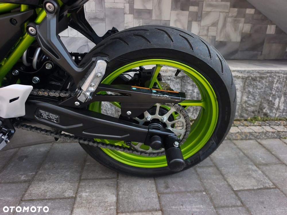 Kawasaki Z 650 - 20