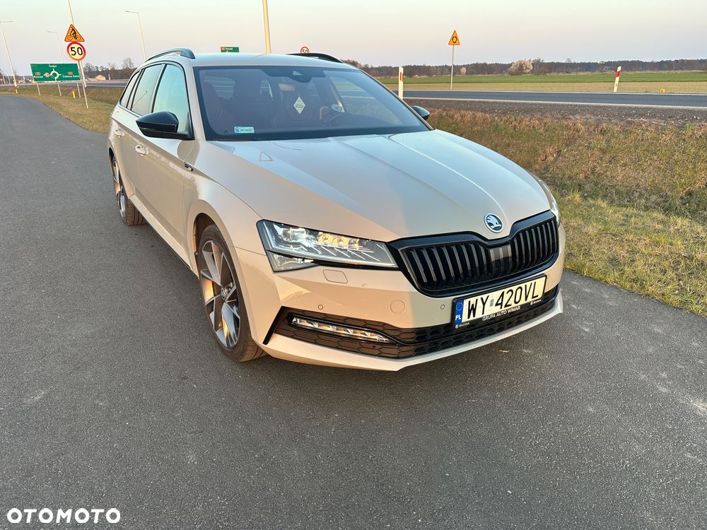 Skoda Superb 2.0 TDI SCR Sportline DSG - 3