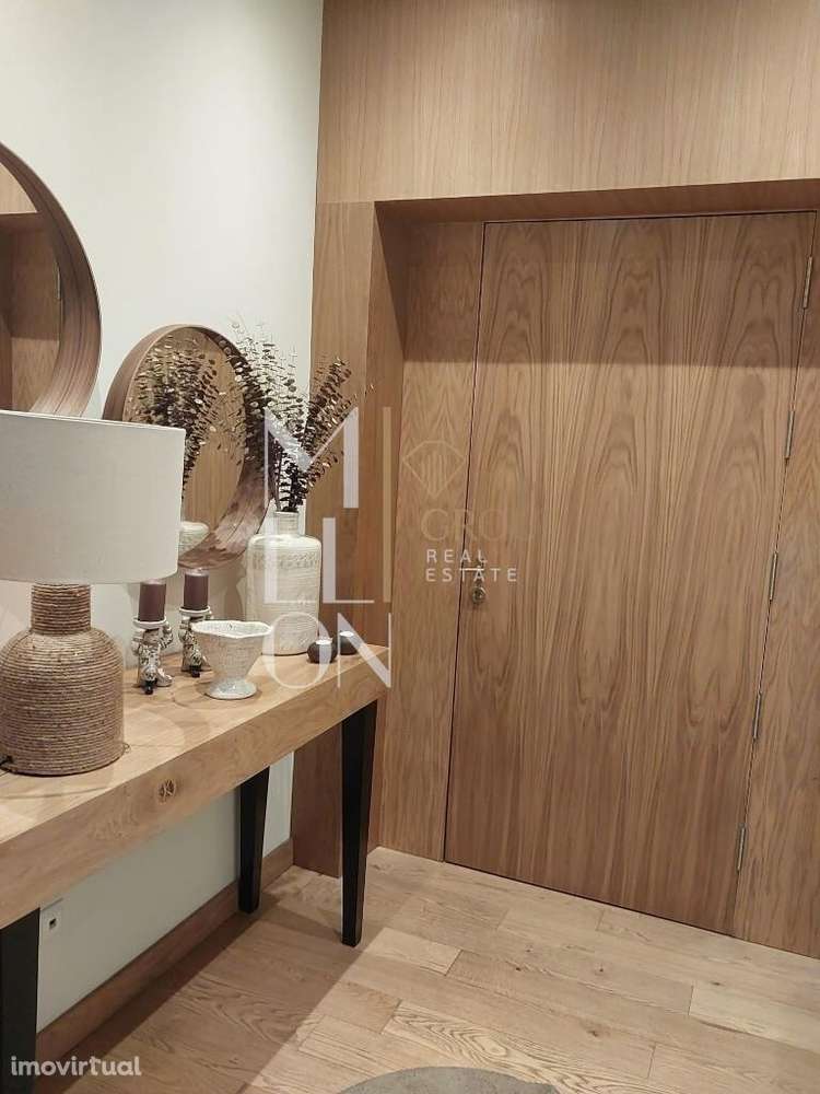 Moradia de Luxo – 4 Frentes | Junto ao Nó da A4 Campo - Valongo - Grande imagem: 4/35