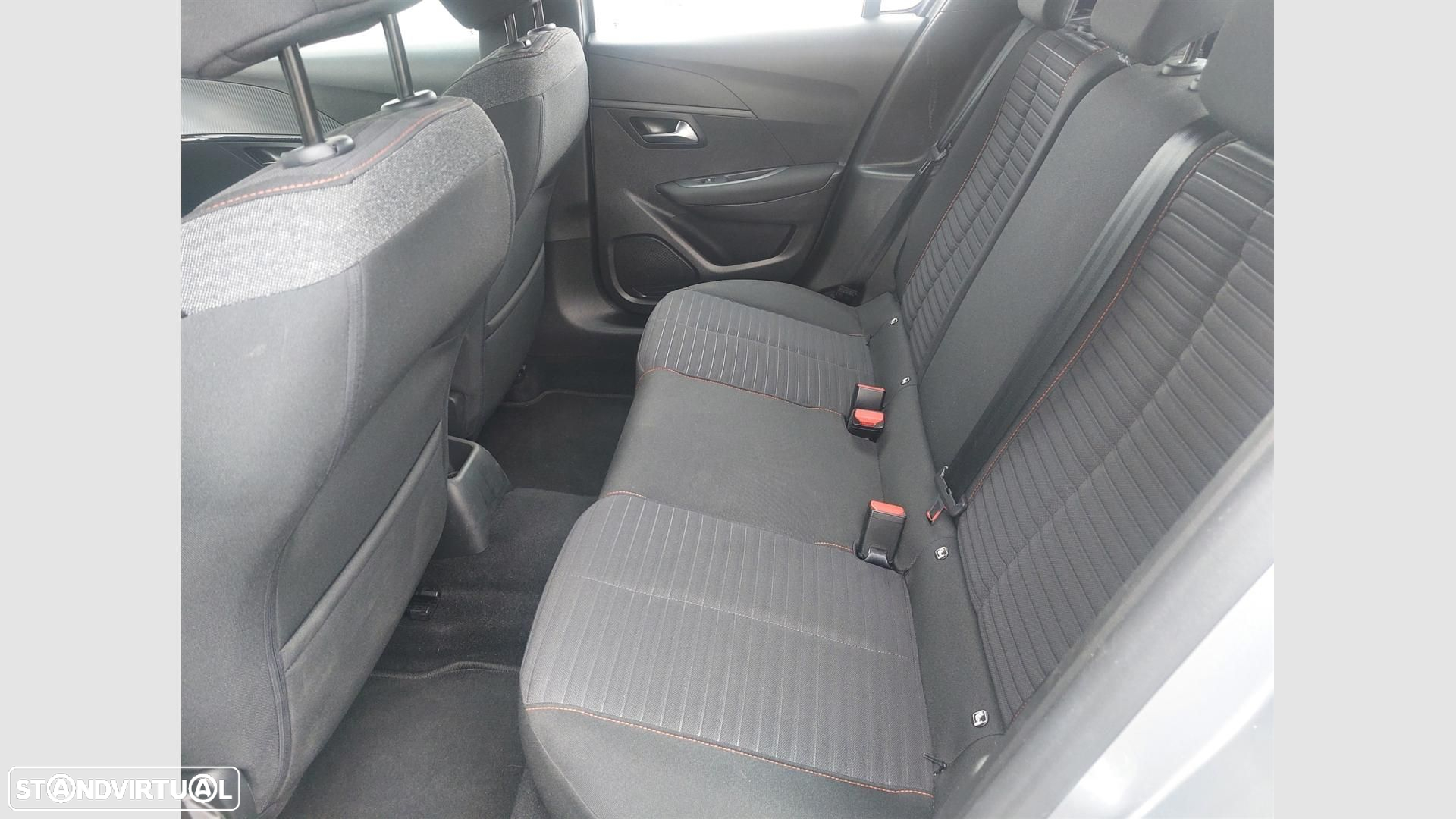 Peugeot 208 1.2 PureTech Active Pack - 12