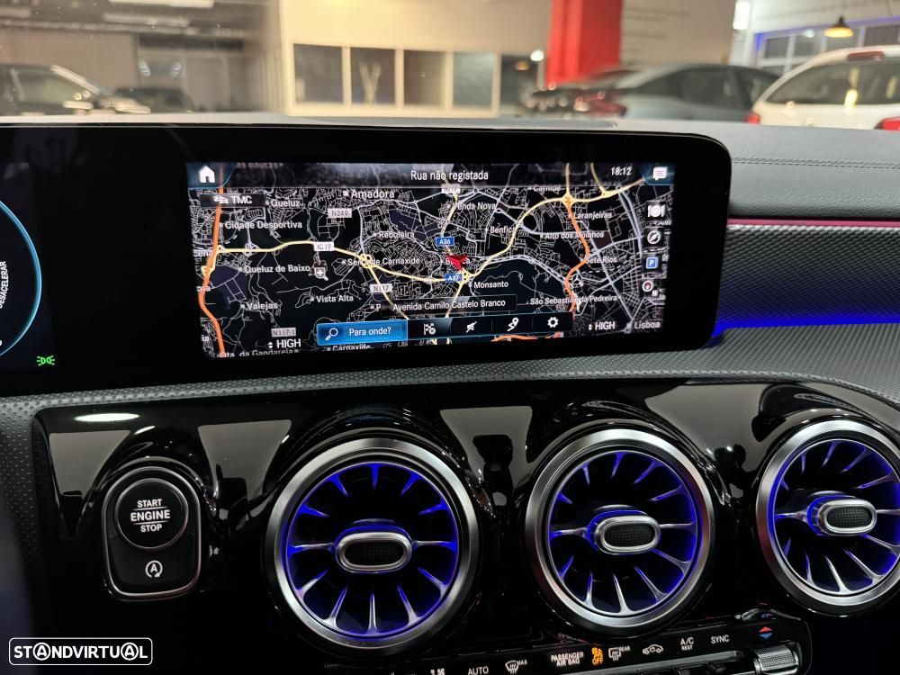 Mercedes-Benz CLA 180 d Progressive - 34